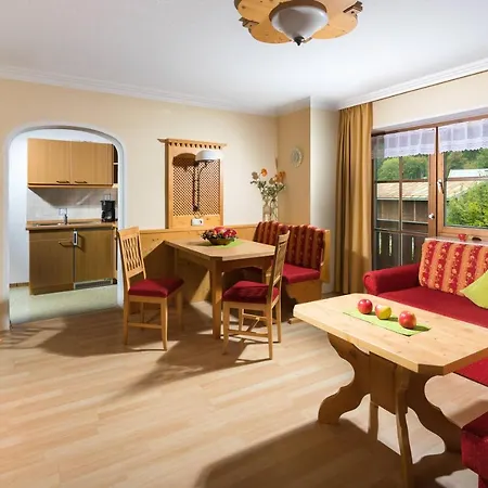 Drachllehen Apartman *